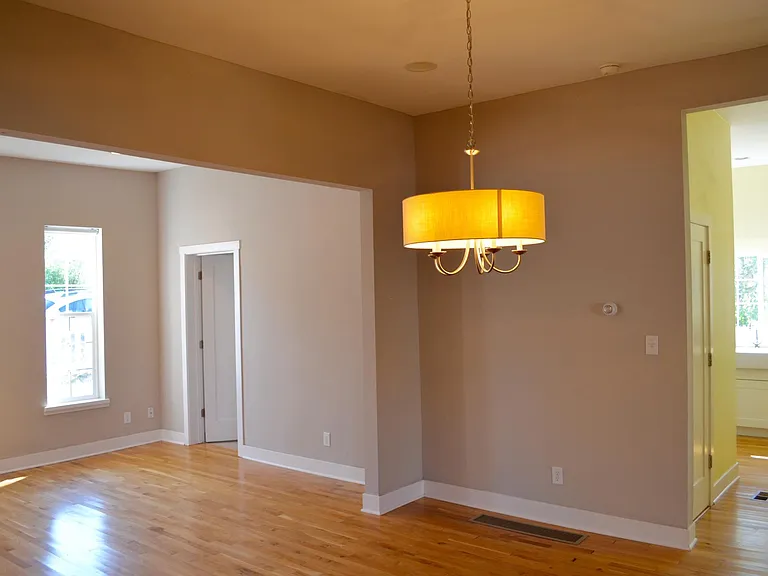 3849 S King St — Photo 27