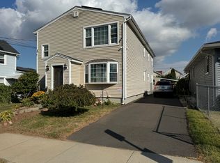 107 Burke St, Hamden, CT 06514