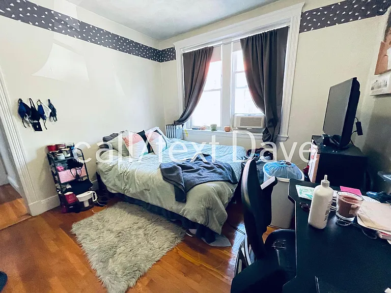 1800 Commonwealth Ave #11 — Photo 16
