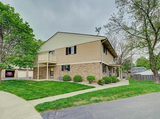 9412 W Maple Ct #9412, West Allis, WI 53214