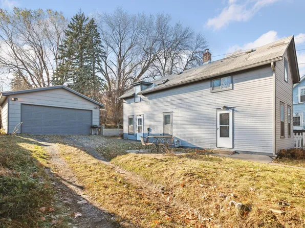 14 Stevens St W, Saint Paul, MN 55107