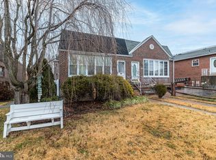 8512 Frontenac St, Philadelphia, PA 19152