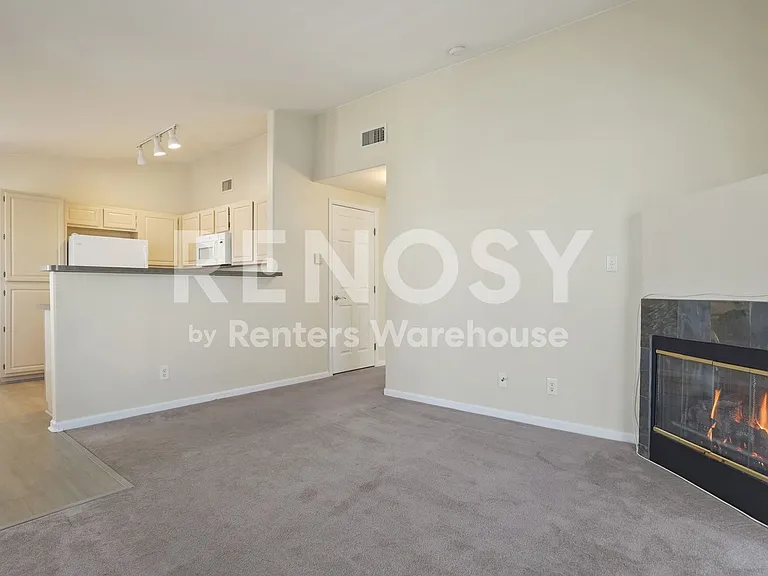 3846 Canyon Ranch Rd #203 — Photo 12