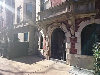 625 West End Avenue in Upper West Side