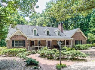 9429 Bartons Creek Rd, Raleigh, NC 27615
