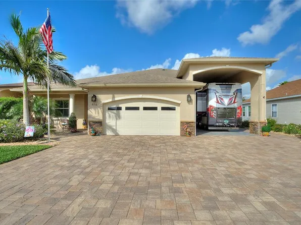 416 Motorcoach Dr S, Polk City, FL 33868