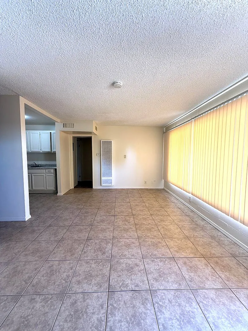 1693 Villa Ave. — Photo 2