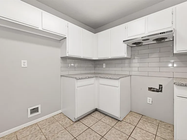 8617 Mapletwist St — Photo 19