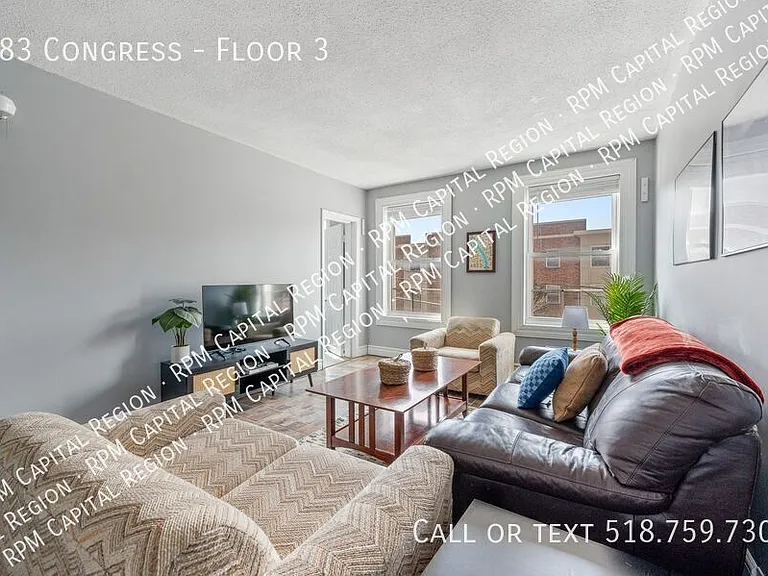 383 Congress St #3 — Photo 4