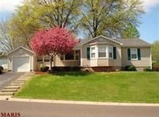 805 Stafford St, Washington, MO 63090