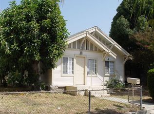 1035 W Mission Blvd, Pomona, CA 91766