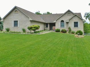 6480 Brookview Dr, Grand Blanc, MI 48439