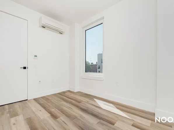 26 Quincy Street image 8 of 13