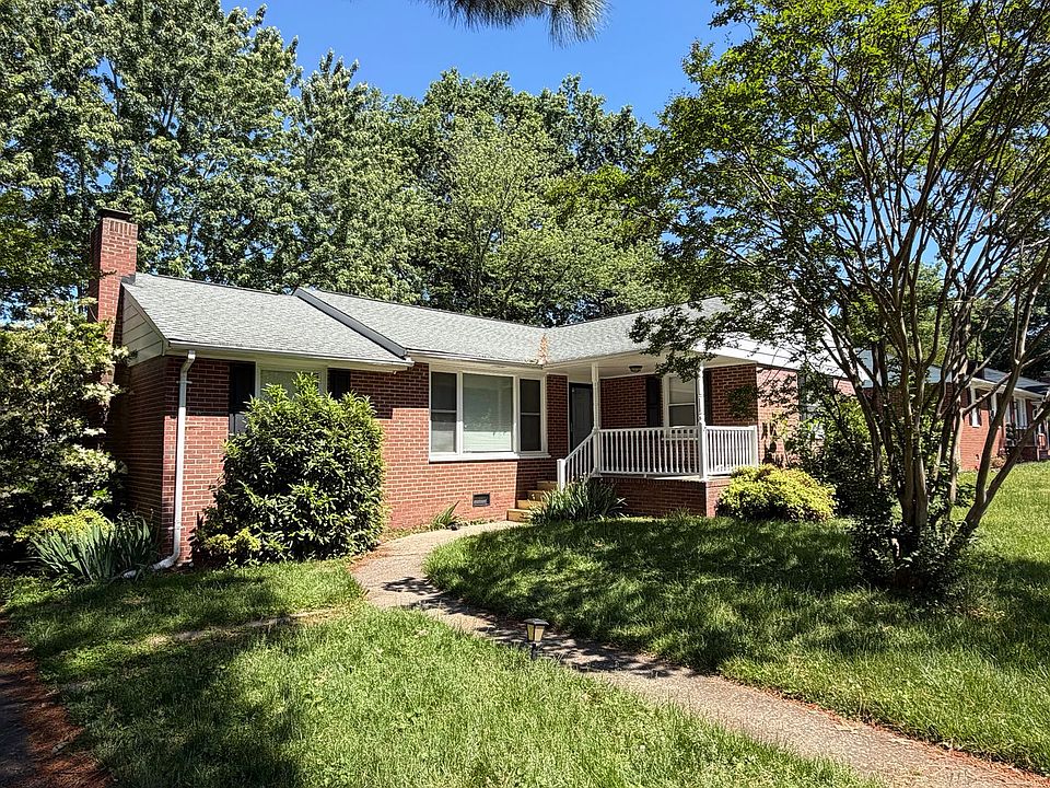 1st image of 2210 Manlyn Rd