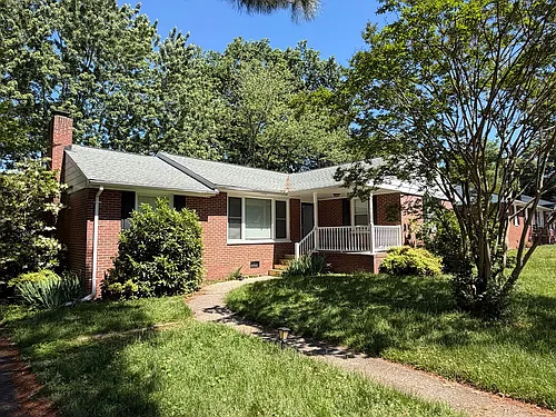 2210 Manlyn Rd Photo 1