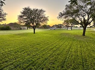 8464 Woodcliff Blvd, Selma, TX 78154