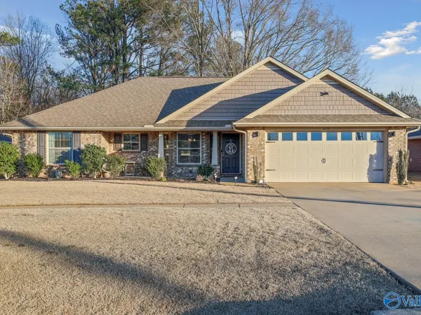 5039 Old Railroad Bed Rd, Harvest, AL 35749