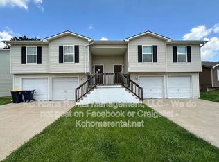 9000 NE 73rd St, Kansas City, MO 64158