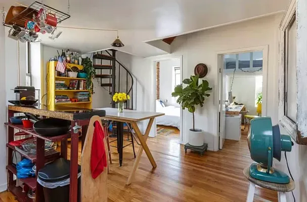 Rented by The Downtown LLC | media 27