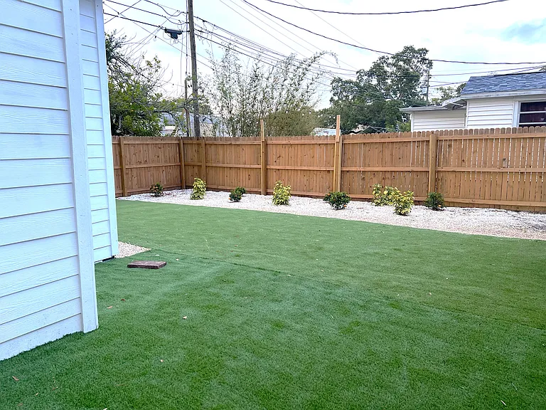 1821 30th Ave N #1 — Photo 11