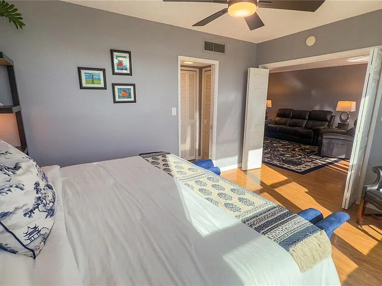 7461 W Country Club Dr N #209 — Photo 15