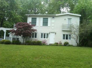16 Powell St, Danbury, CT 06811