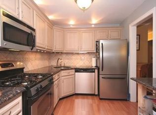 242 Parkside Dr, Suffern, NY 10901