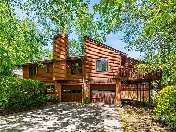2nd image of 5 Wildwood Cir
