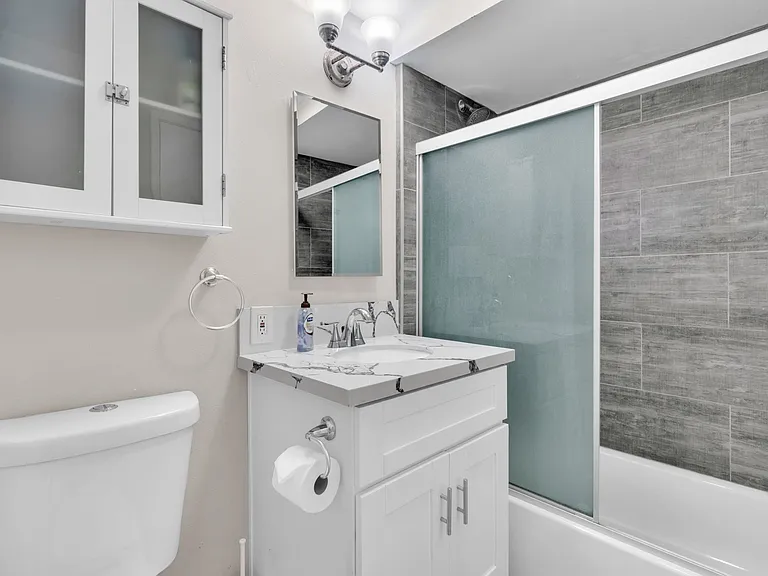 3630 Bayside Ln #6 — Photo 10