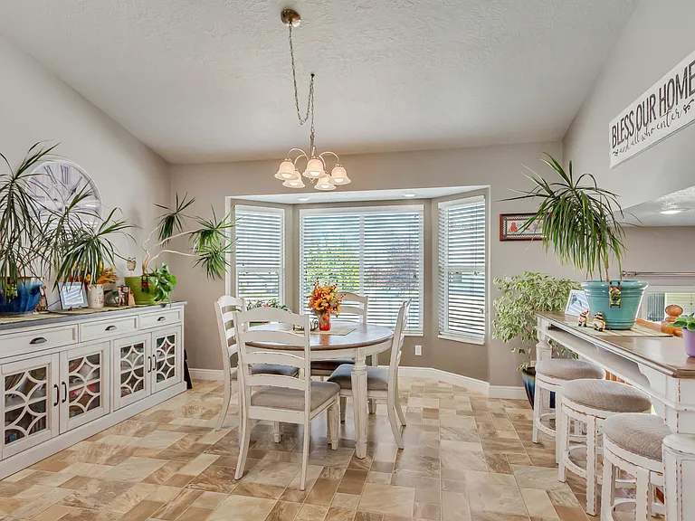 4573 S 5505 W — Photo 14