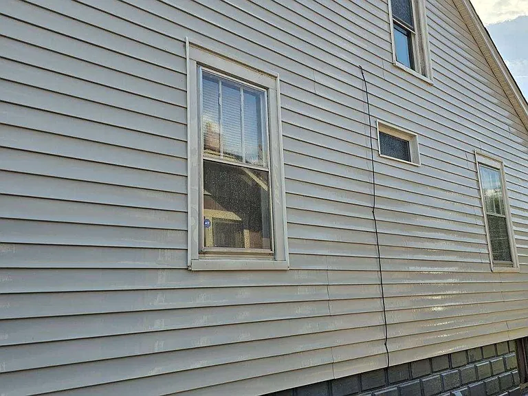 103 Randolph St — Photo 20