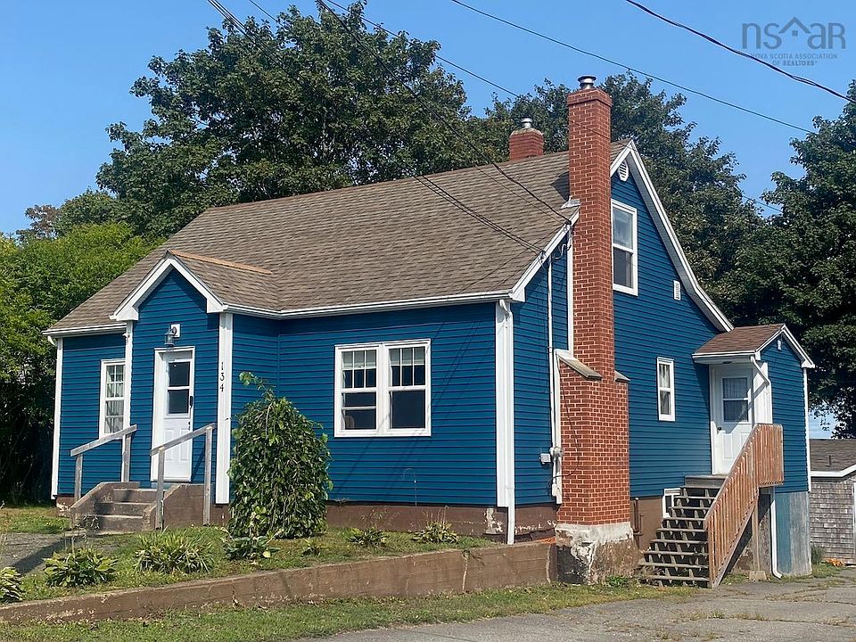 1st image of 134 King St