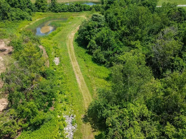 5 Mockingbird Ln, Granville, OH 43023