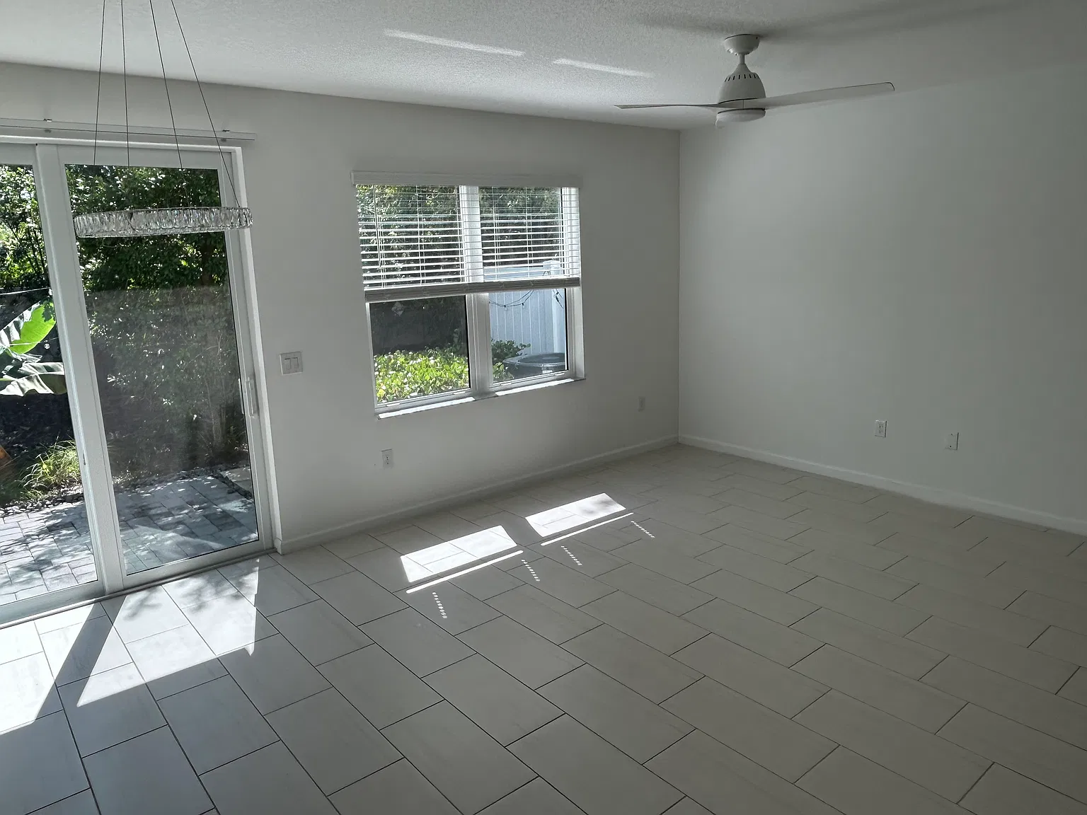 3 bed, 1475 sqft, $2,800 — Photo 3