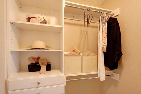 4th image of 2841 Cutters Grove Ave APT 007