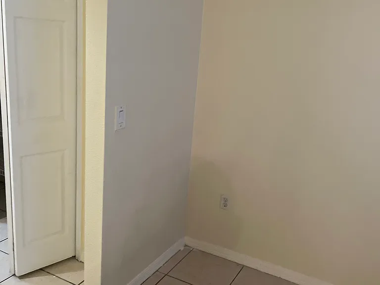 1906 Myakka Ct — Photo 23