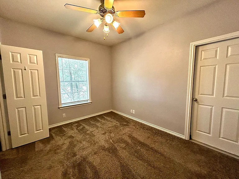 408 Nelray Blvd #B — Photo 13