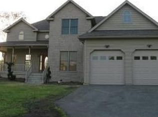 655 Venetia Rd, Venetia, PA 15367