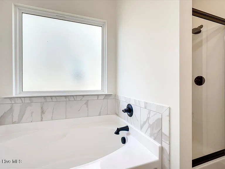 814 Sweetgrass Cir — Photo 12