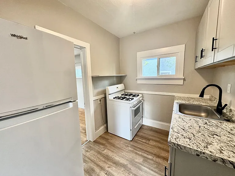 501 N Weber St #2 — Photo 7