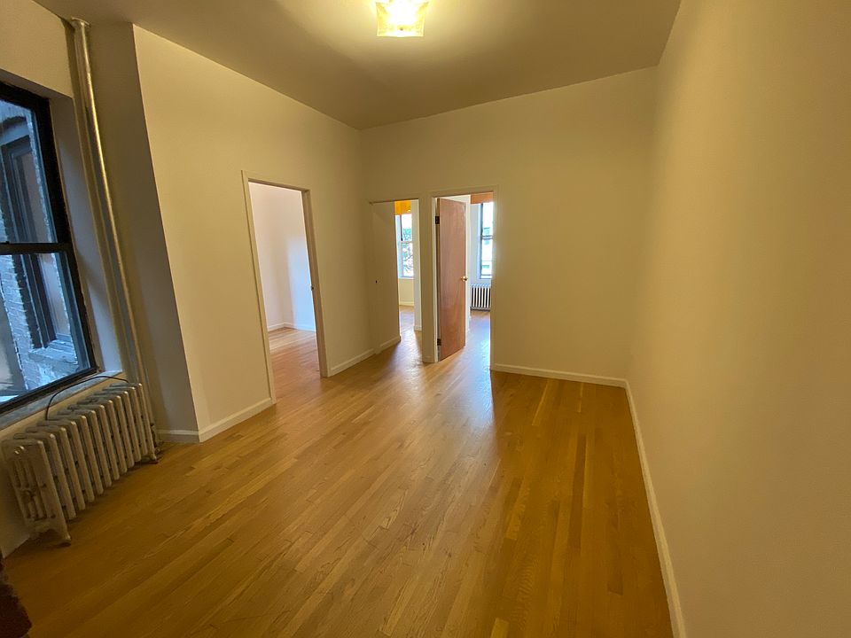 1st image of 122 Saint Marks Pl APT 9