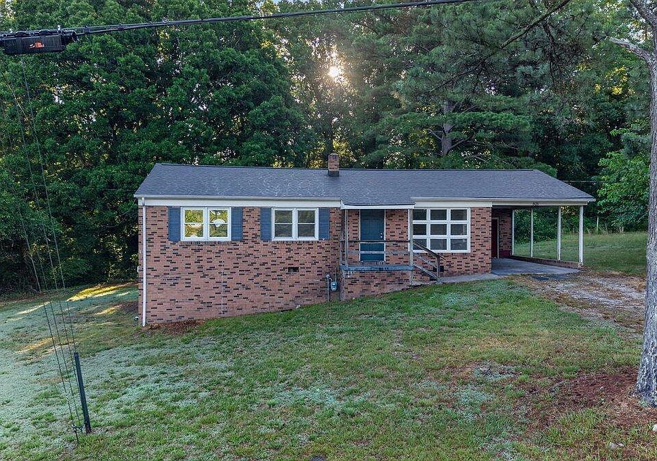 1st image of 921 Patton Cir