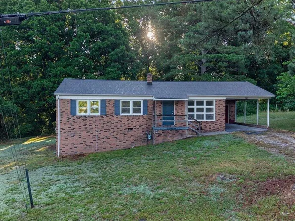921 Patton Cir, Henderson, NC 27536