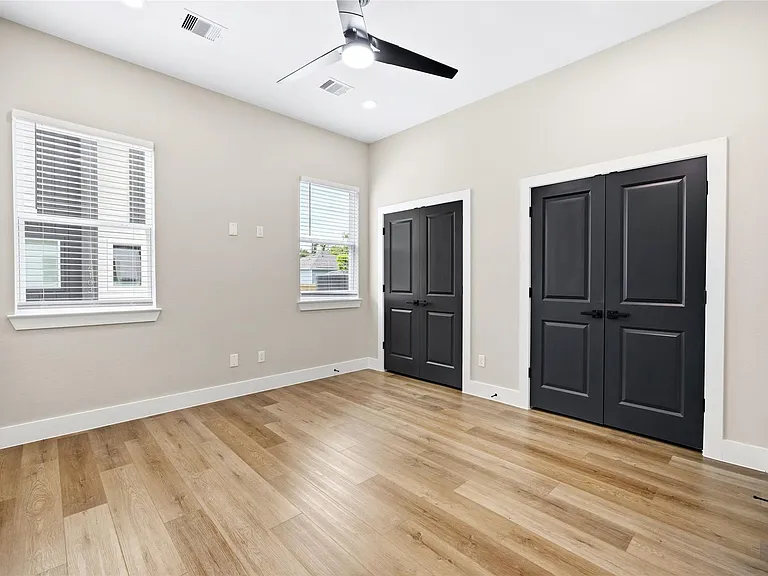 6101 Shotwell St #A — Photo 9