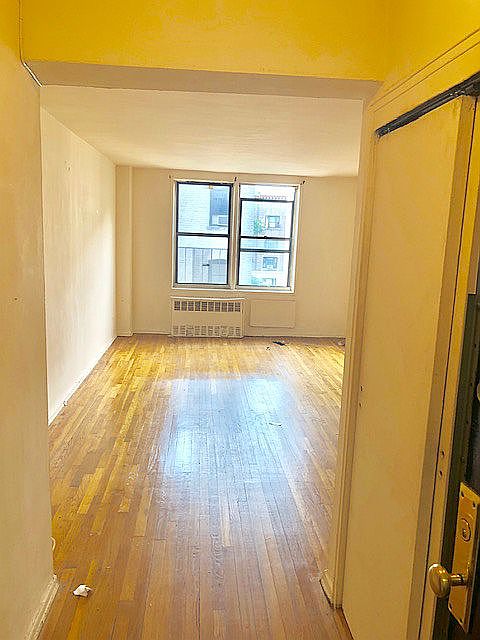 1st image of 460 E 21st St APT 3H
