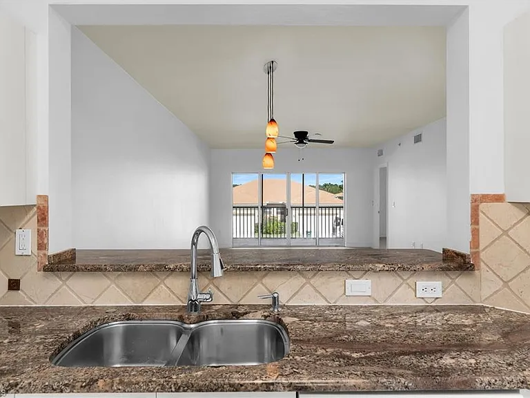 7835 Regal Heron Cir #202 — Photo 7