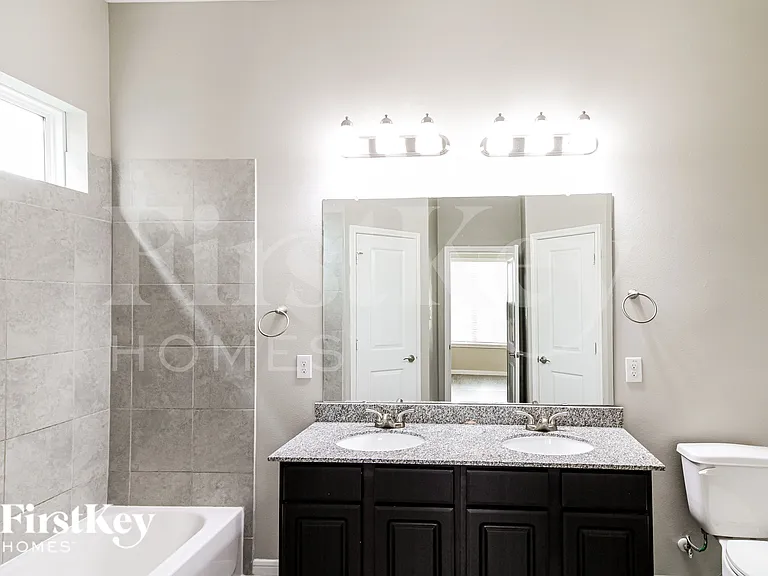 6434 Upper Leaf Ct — Photo 10