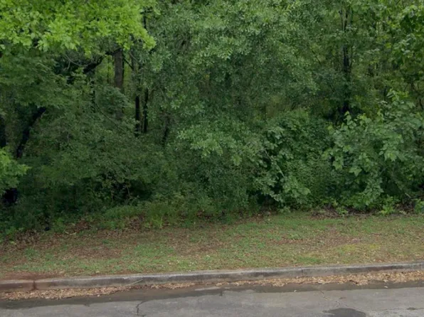 5800 4th St #11, Birmingham, AL 35228