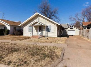 1214 W Elm Ave, Enid, OK 73703