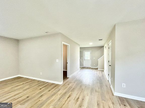 4th image of 739 Wheel House Ln #A